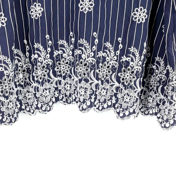 New Calessa Blue Stripe Embroidered Floral Tunic Top Shirt Size PL Petite Large - Picture 3 of 6